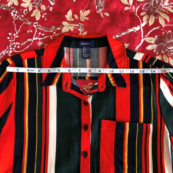 Colourful Striped Crop Shirt with Cut-Out Back Size S - Picture 12 of 16